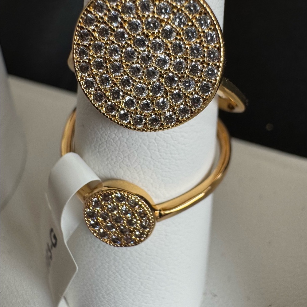 Park Lane Chic Gold-Tone Double Circle Crystal Ring. Great Pointer Finger Look!! - Picture 3 of 6